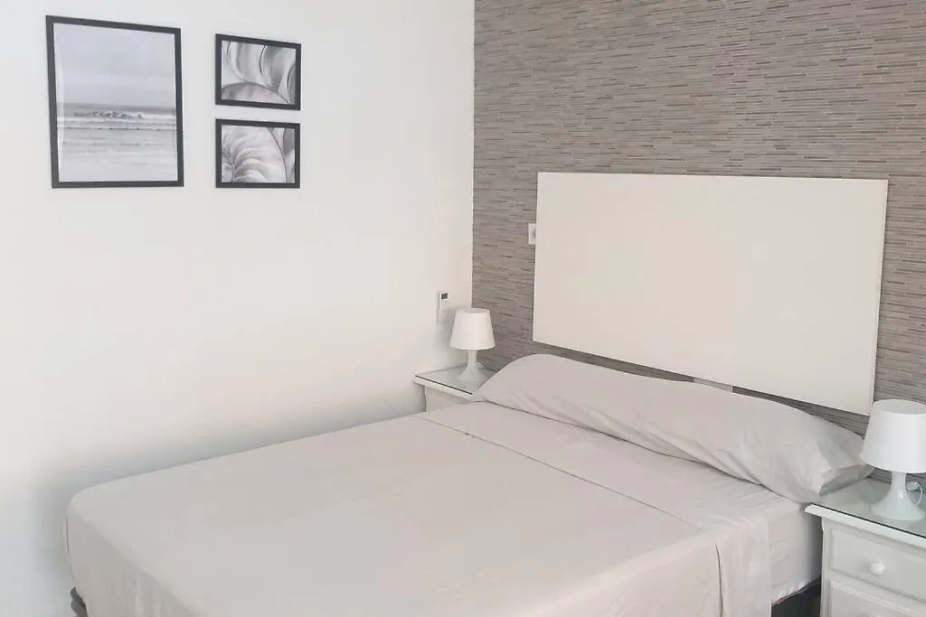 Hermoso Estudio En Centro Torremolinos